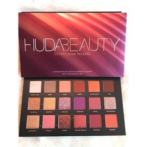 Huda Desert Dusk Palette